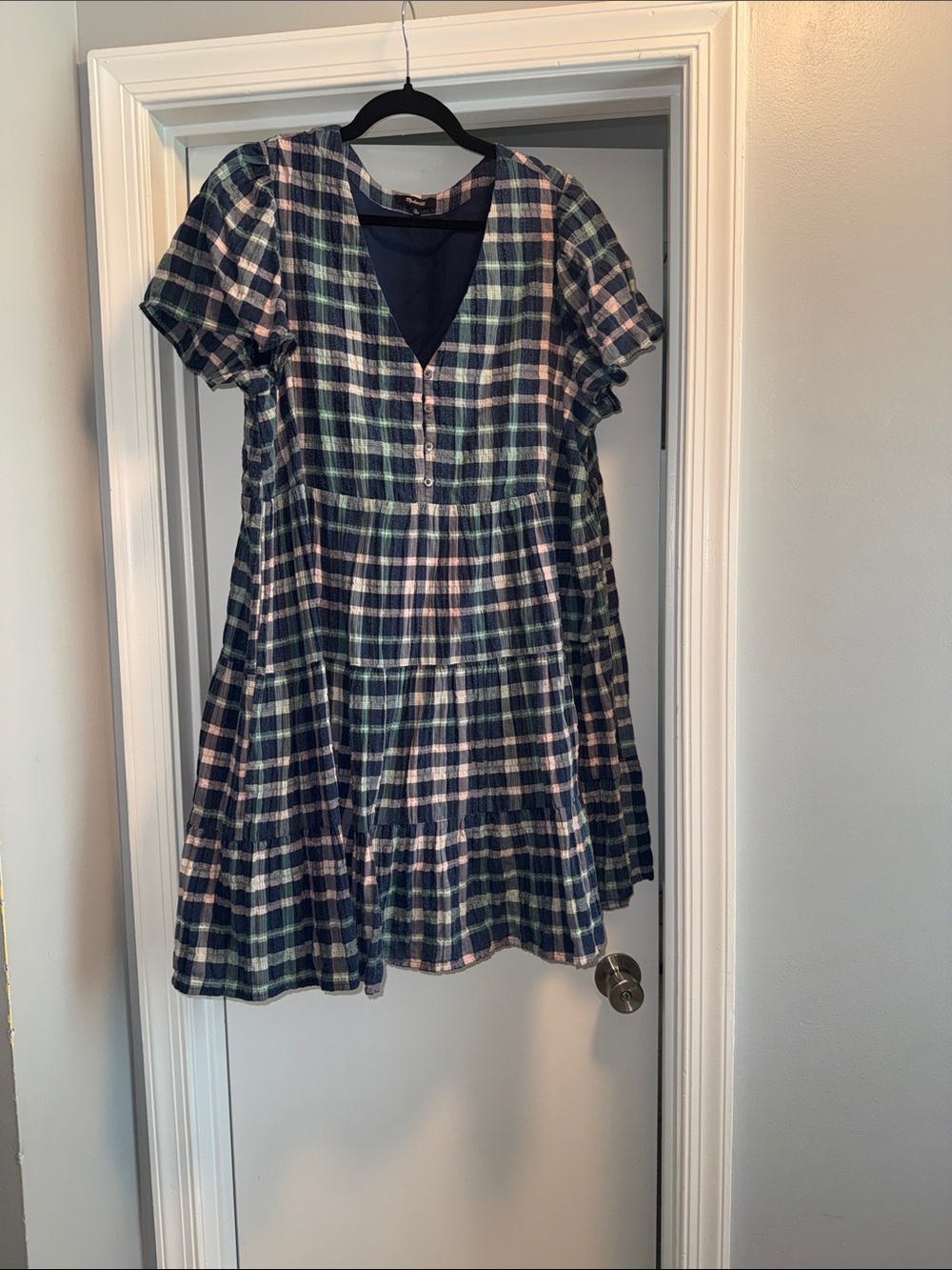 Madewell Plaid Seersucker Tiered Mini Dress Navy Green Pink NA307